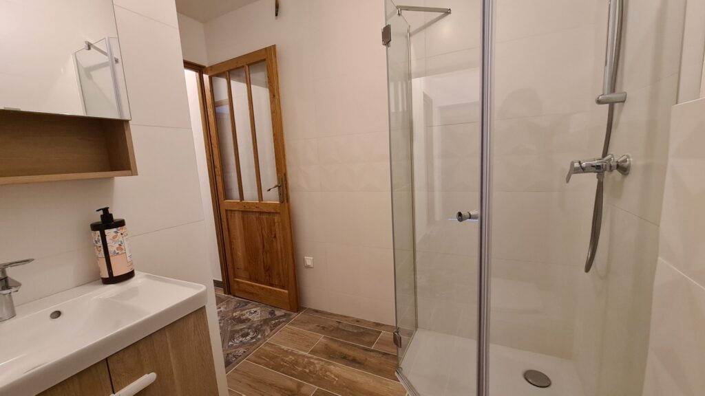 13 b salle de bain wc scaled