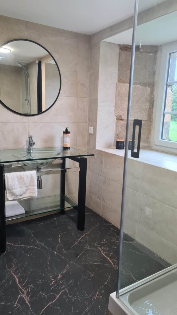 18 a salle de bain 1er scaled